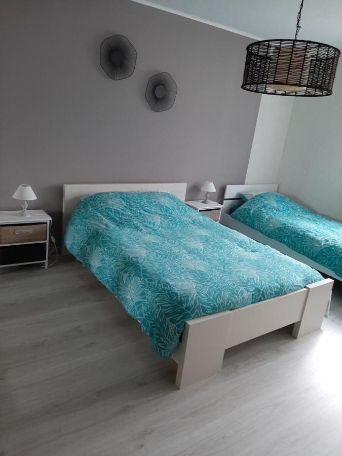 Gite Chez Lucie Guntzviller Ngoại thất bức ảnh