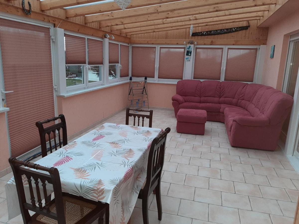 Gite Chez Lucie Guntzviller Ngoại thất bức ảnh